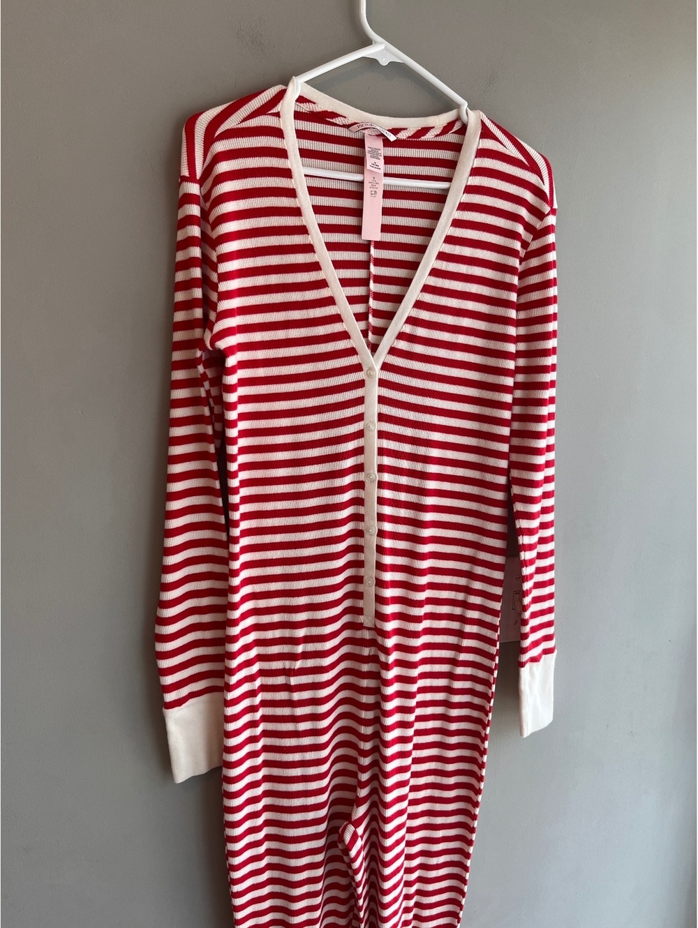 Victoria’s Secret NWT Red White Striped Holiday Holiday - Picture 3 of 10